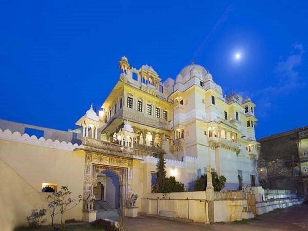 ホテルFort Begu Begun エクステリア 写真